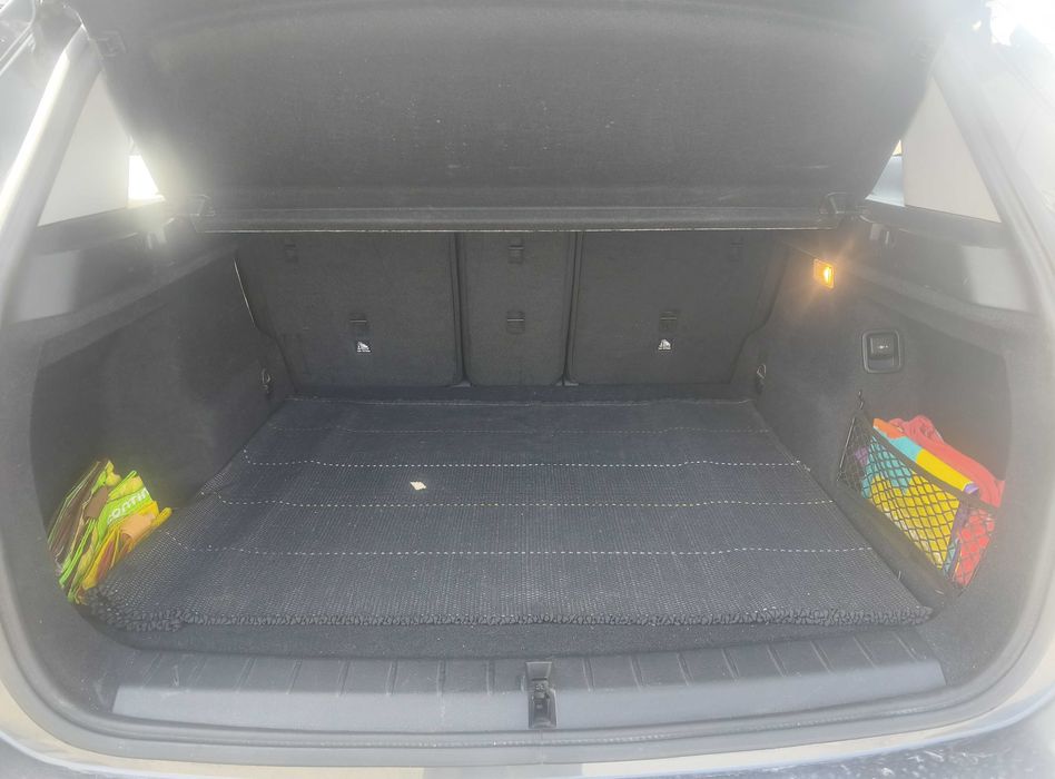 BMW X1 16d Auto | 79 mil km | 1 Dono | GPS | Câmara | Head-Up | Full Extras| Excelente Estado