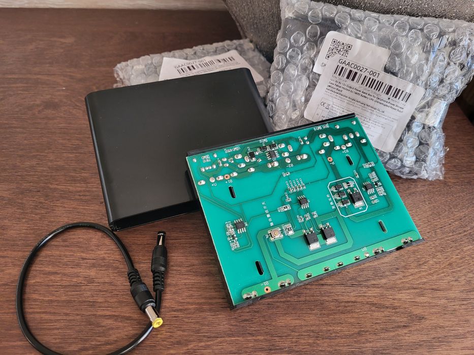 Безперебійник ДБЖ UPS 5V 9V 12V для роутера 20400 мАг