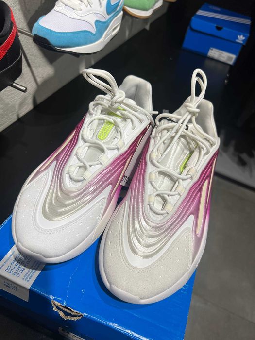 Кросівки жіночі adidas Originals Ozelia W — EUR 38.5 (24 см), Нові