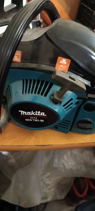 Бензопила цепная Makita