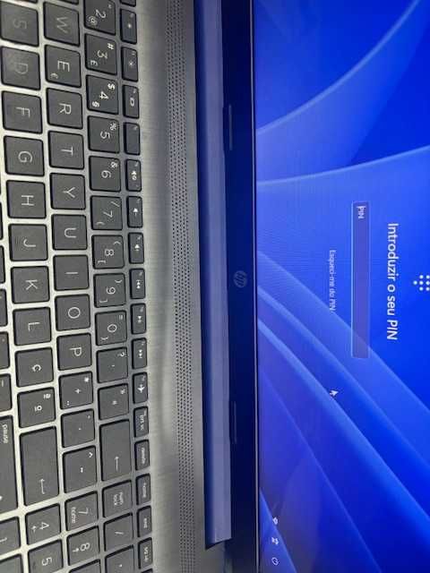 Computador PORTATIL HP