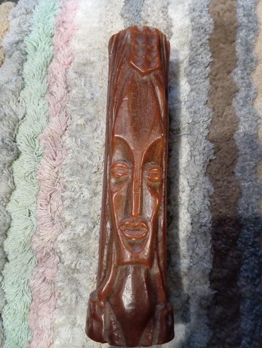 Продам різну свічку