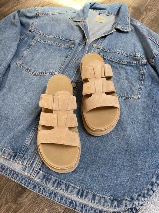 Сандалі UGG Goldenstar (40 р)