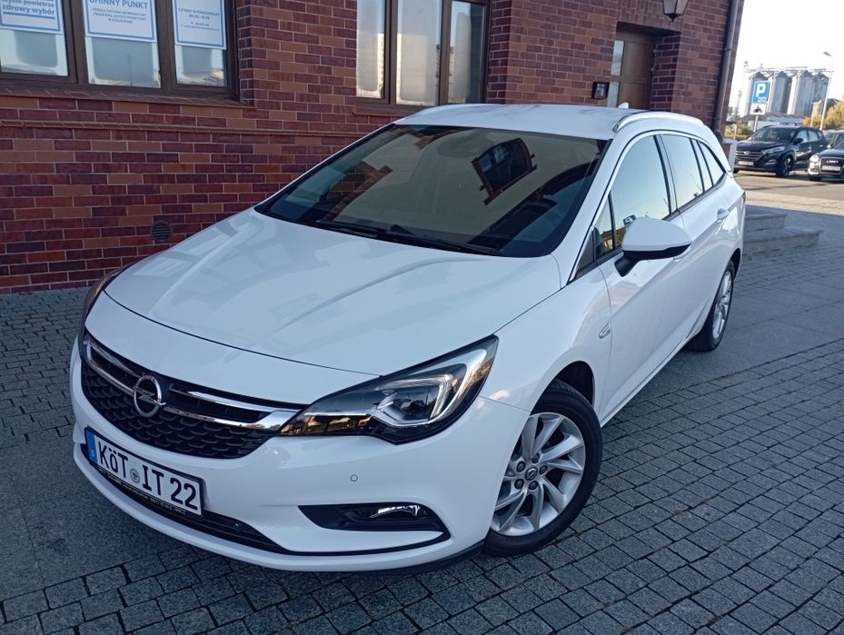 Nówka Opel Astra Lift Alu Navi Kamera Led Pół Skóry Przebieg 91 Tyś.