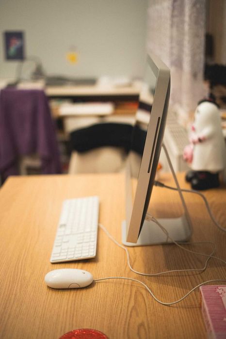iMac 20 cali | 3 GB Ram / Core 2 Duo