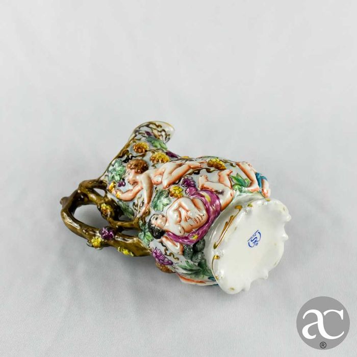 Jarro porcelana espanhola Salvador Mallol, anos 1950 a 1970