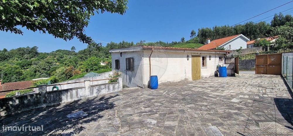 Moradia T2 para venda