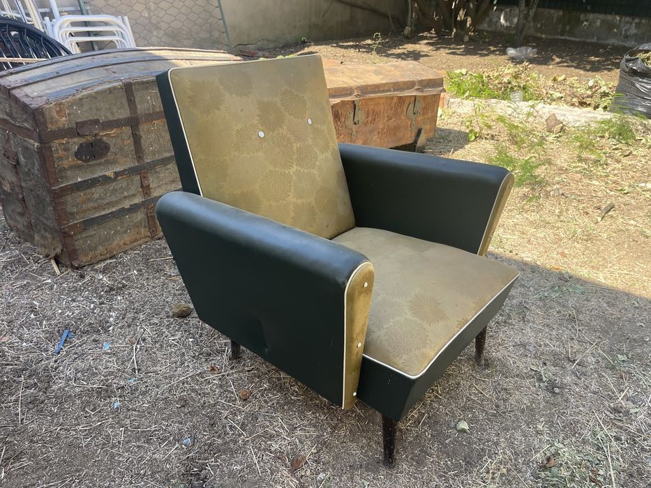 Vende-se par de cadeirões vintage