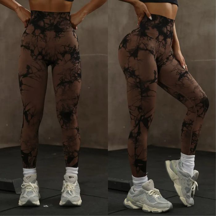 Лосини для спорту чорні, мармур ТАЙ ДАЙ з ефектом PUSH UP