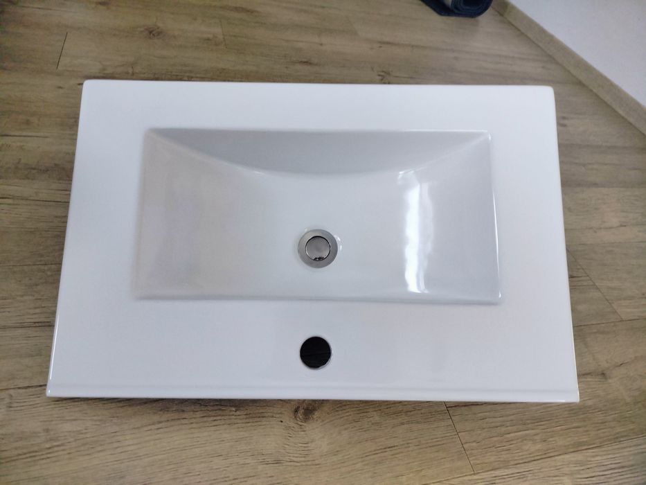 Zlew łazienkowy, umywalka