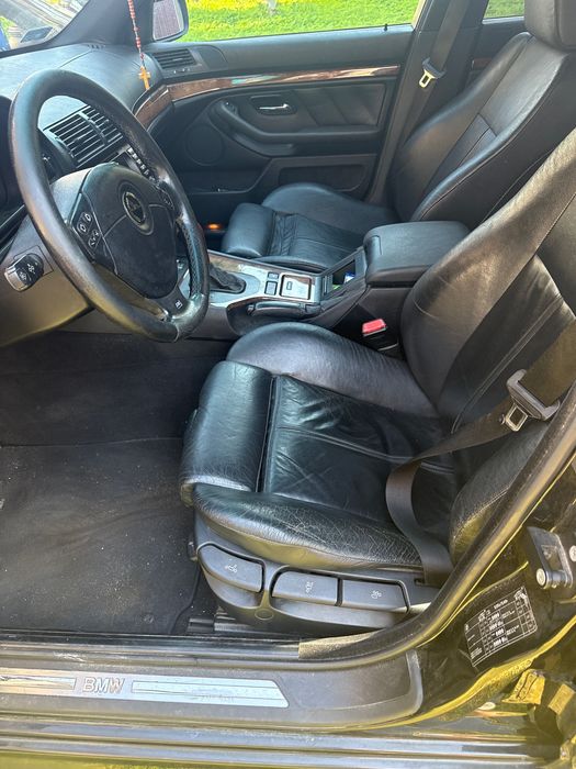 Bmw e39 540i 2000 rok
