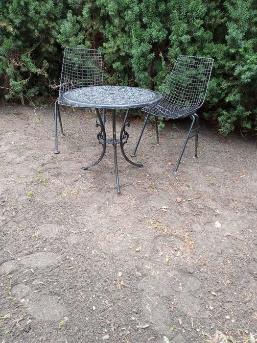 2x Krzesło siatkowe proj. H. Sztaba, czarne + stolik