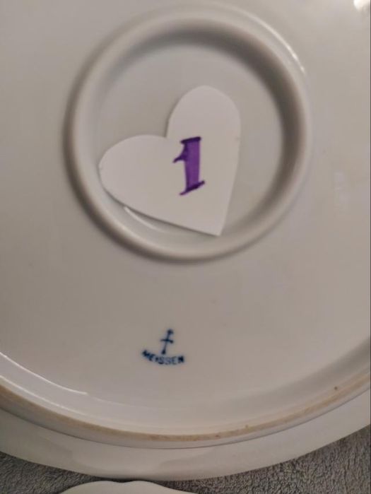 11a  Немецкий синий/луковый рисунок  на порцелянe.Meissen.Винтаж.