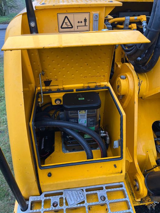 JCB JS145w, koparka kołowa