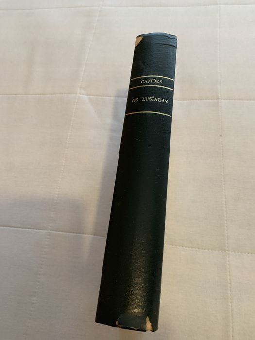 Livro Os Lusiadas de Luis de Camões