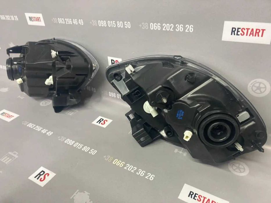 Фари передні чорні Renault Kangoo Рено Кенго фара 2003-2008 6061107E