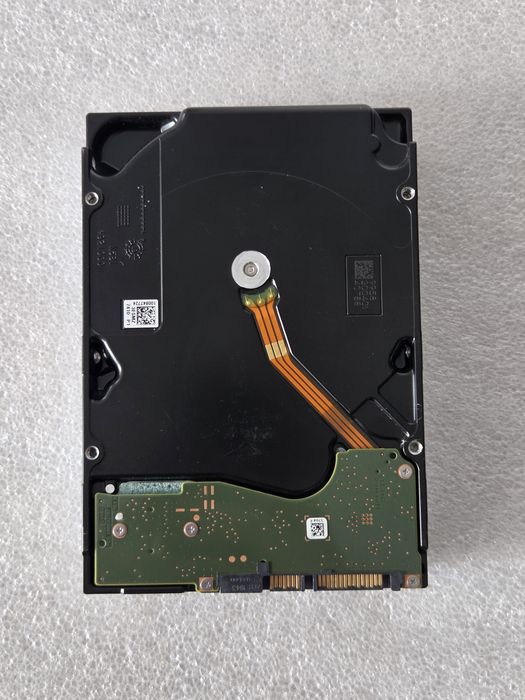 3.5 HDD Жорсткий диск 14Tb, ідеальний стан, Seagate Exos X16