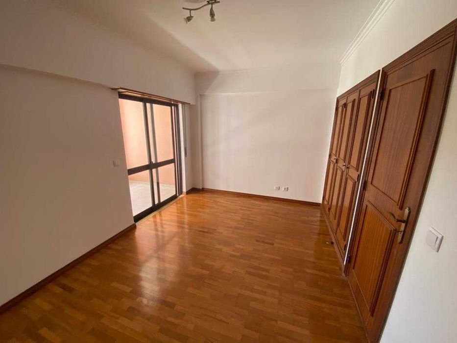 T3 para Arrendamento – Alameda da Guia, Cascais