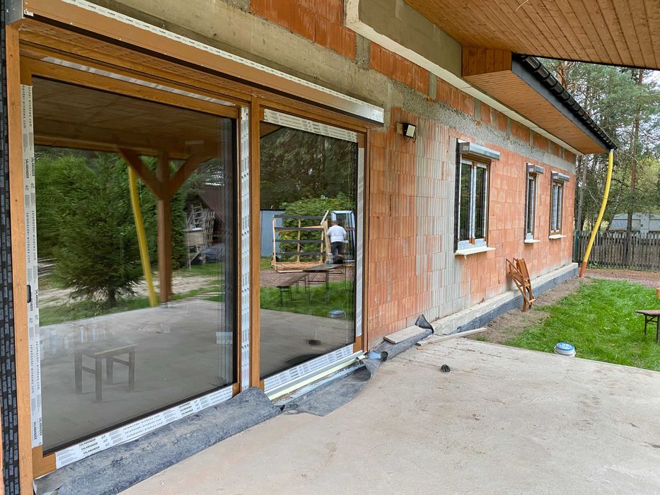 Okna, drzwi, witryny PCV. Fasady, ścianki aluminiowe. Sprzedaż/Serwis