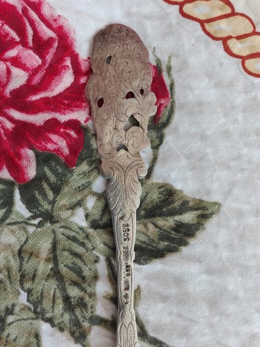 Piękna łyżka Ażurowa SREBRO pr. 800