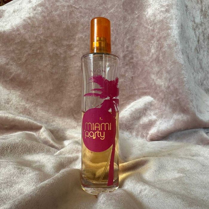 Туалетна вода для жінок riviera goddess avon 50 ml