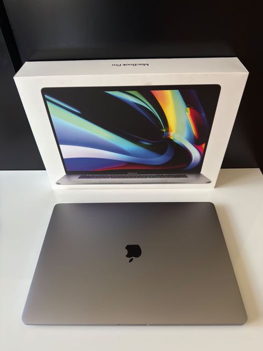 MacBook Pro 16’’ Late 2019 Intel Core i7 2,6GHz Cinzento Sideral com carregador