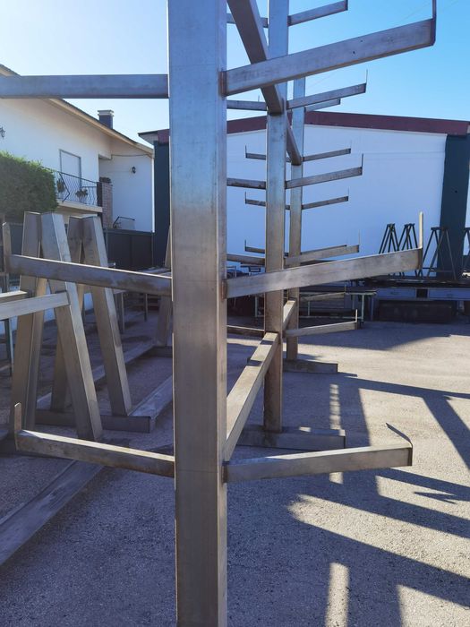 Prateleira Cantiléver de Inox - esta semana