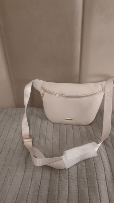 Kremowa nerka/torebka Wittchen