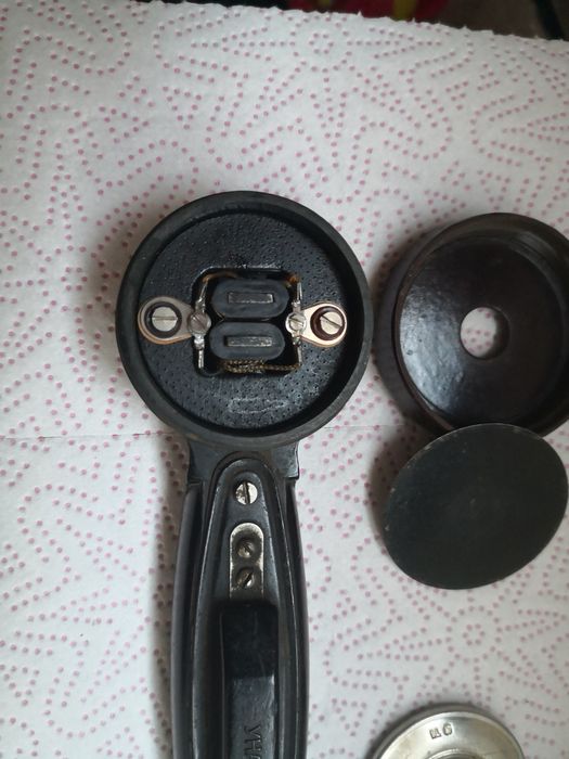 Телефон військовий