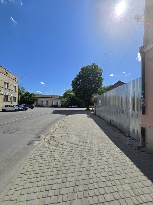 ТОП-локація! Центр Ужгорода – ділянка під комерційну забудову