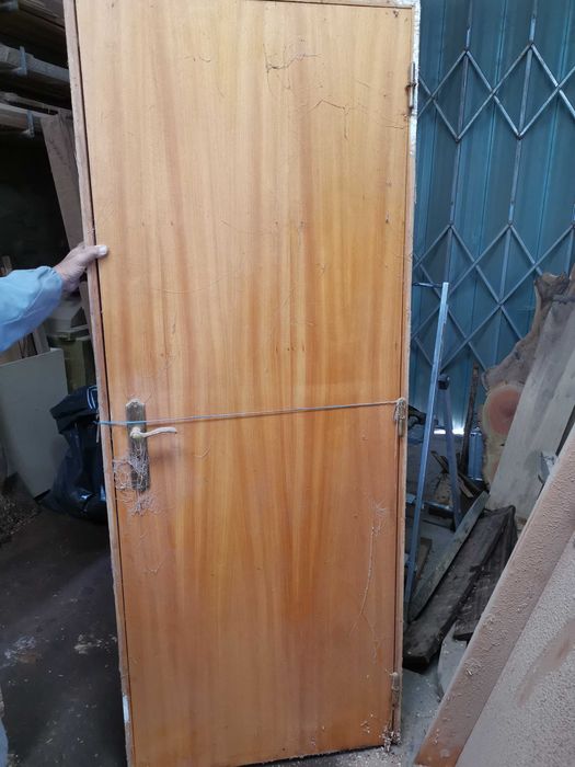 Portas exteriores e Interiores