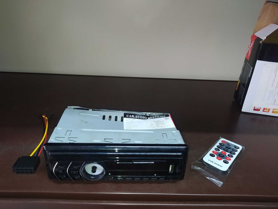 radio samochodowe na czesci niska cena wyprzedaz 1 din radio