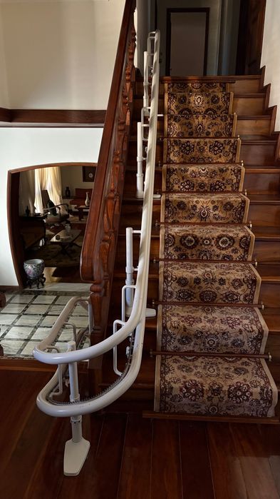 Cadeira elevatória para escadas