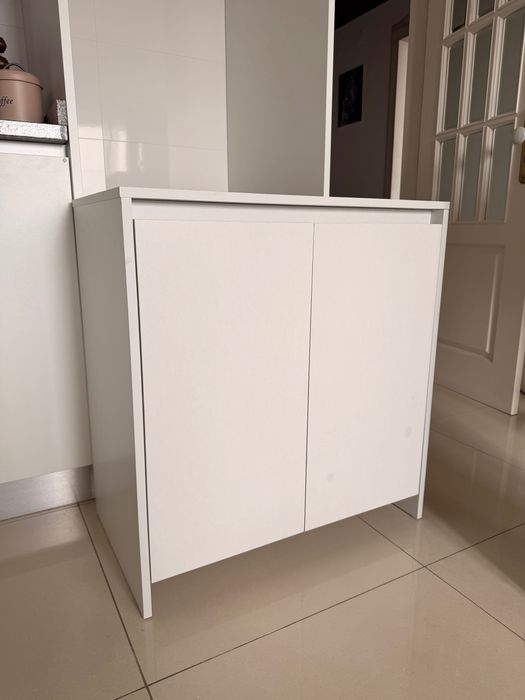Móvel aparador 2 portas