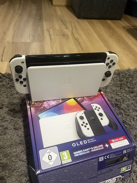 Nintendo Switch OLED