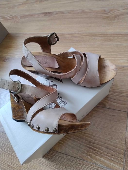 Sprzedam buty damskie