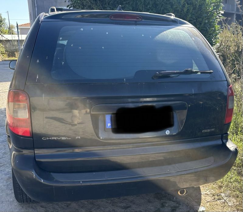 Vendo Chrysler Voyager 2004