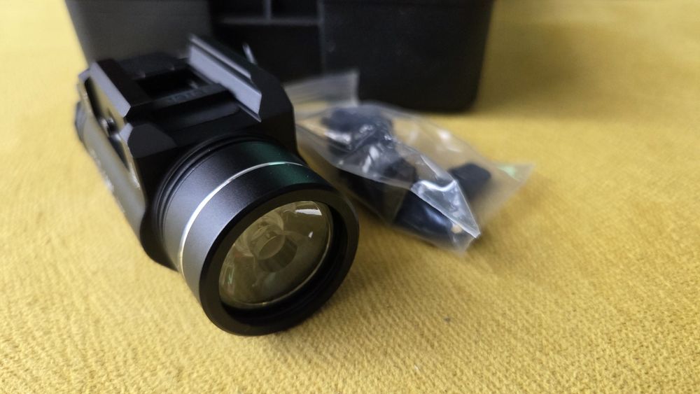 taktyczna latarka streamlight TLR  1 HL (surefire asg glock)