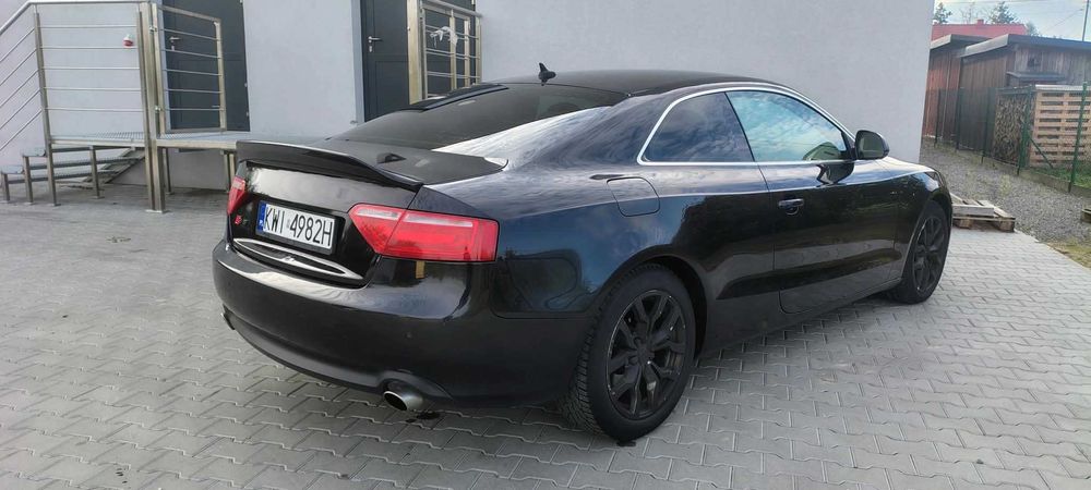 Audi A5 Coupe 2.7TDI**