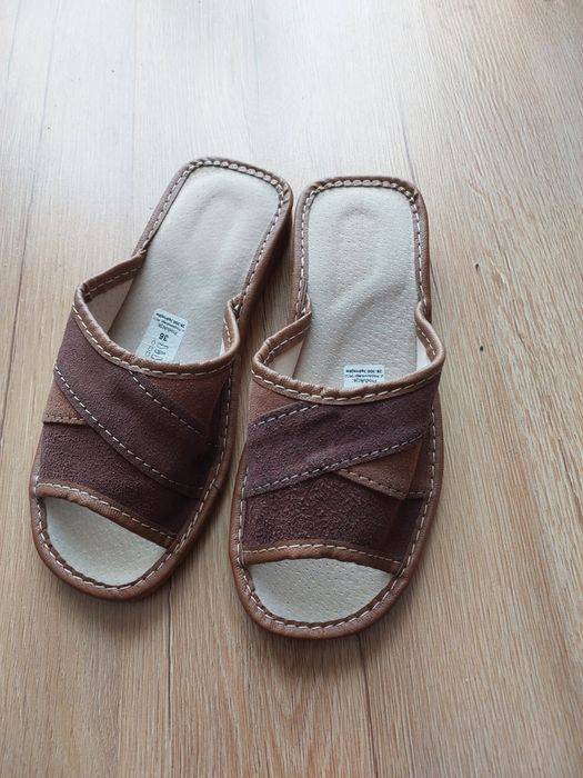 Nowe klapki góralskie 36