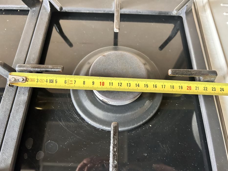 Ruszt lewy do Amica 56GcE3.33Zp i 43.Zp