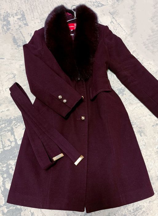 Пальто жіноче ,класичне