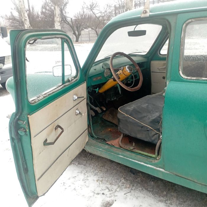 Москвич 407. Ретро авто.