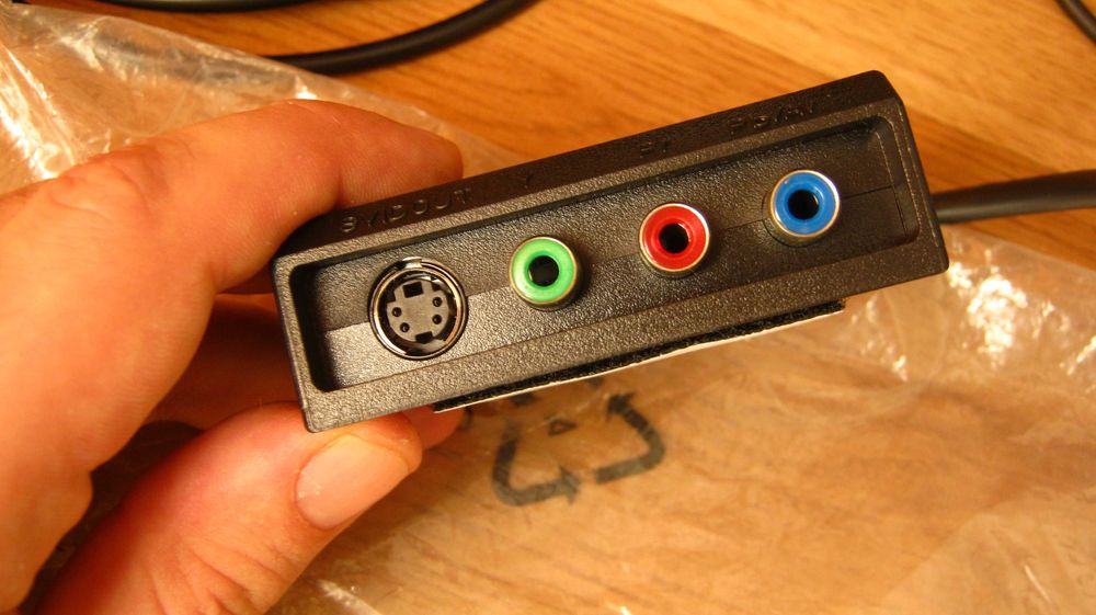 Adapter do TV Gigabyte 9 PIN / S-VIDEO Y / PR / PB/AV