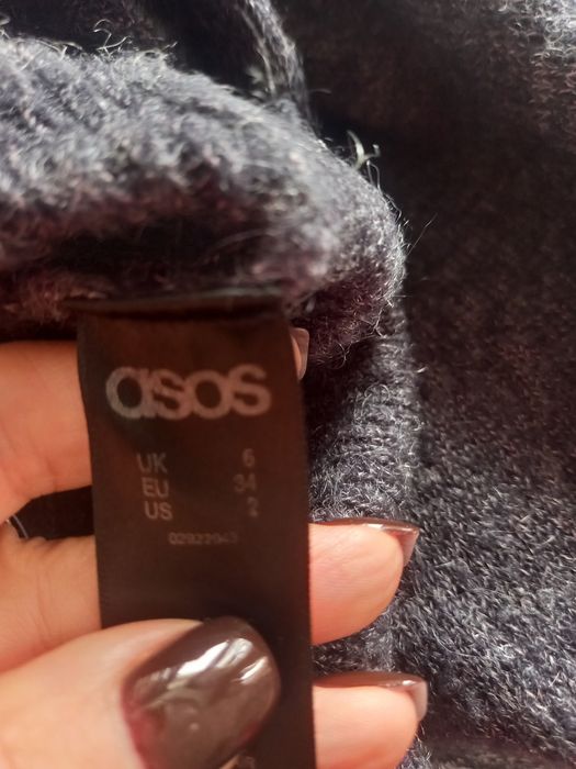 Шикарное тёплое платье-свитер бренд ASOS