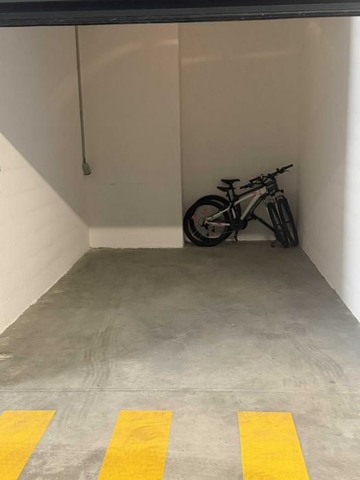 T2 NOVO EM CONDOMÍNIO PRIVADO | PISCINA + GINÁSIO | VARANDA 17 m² | GARAGEM BOX | Junto à estação CP e centro da cidade Pombal
