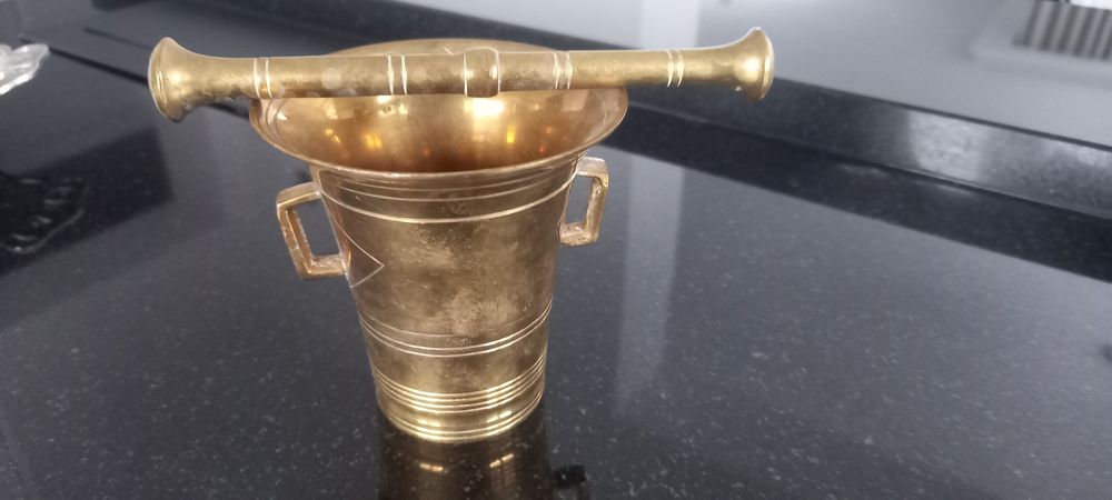 Moździerz mosiężny