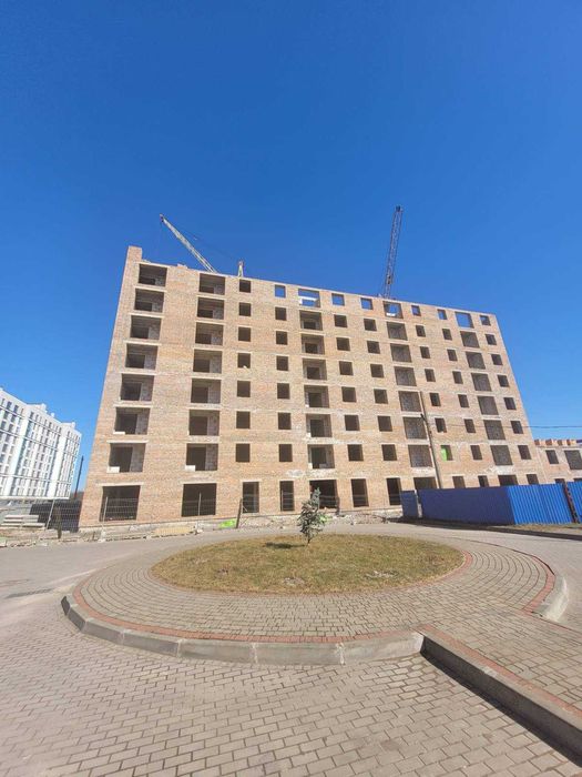 1кім квартира в новобудові від ЛСТМ