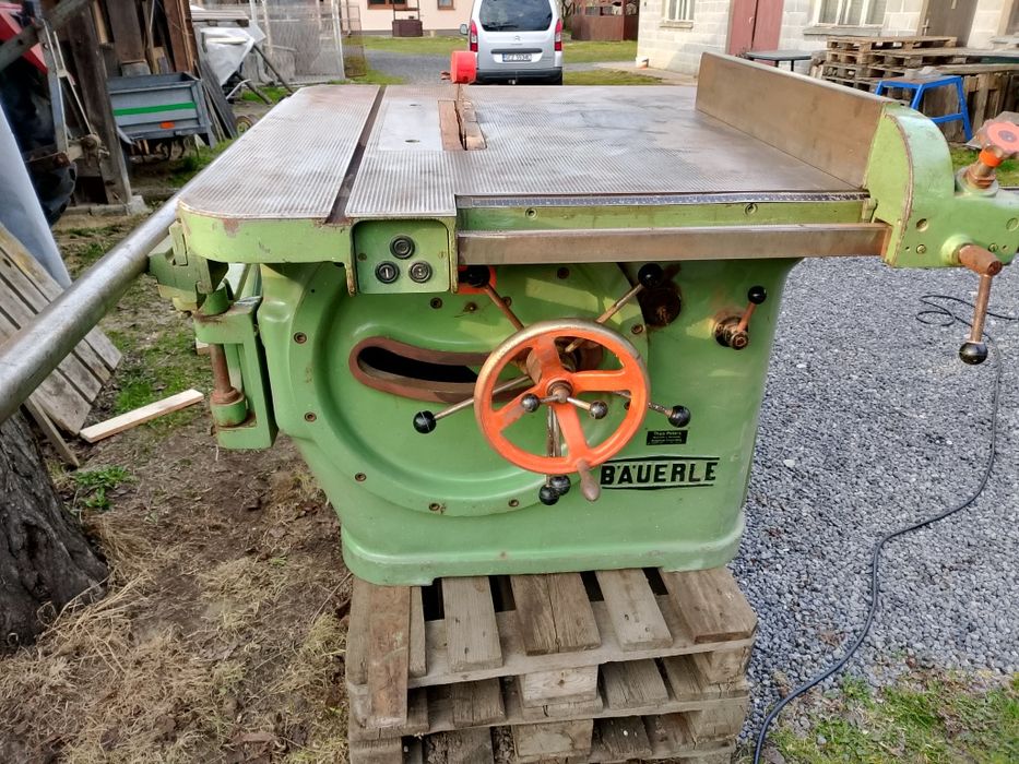 Piła z wózkiem Bauerle