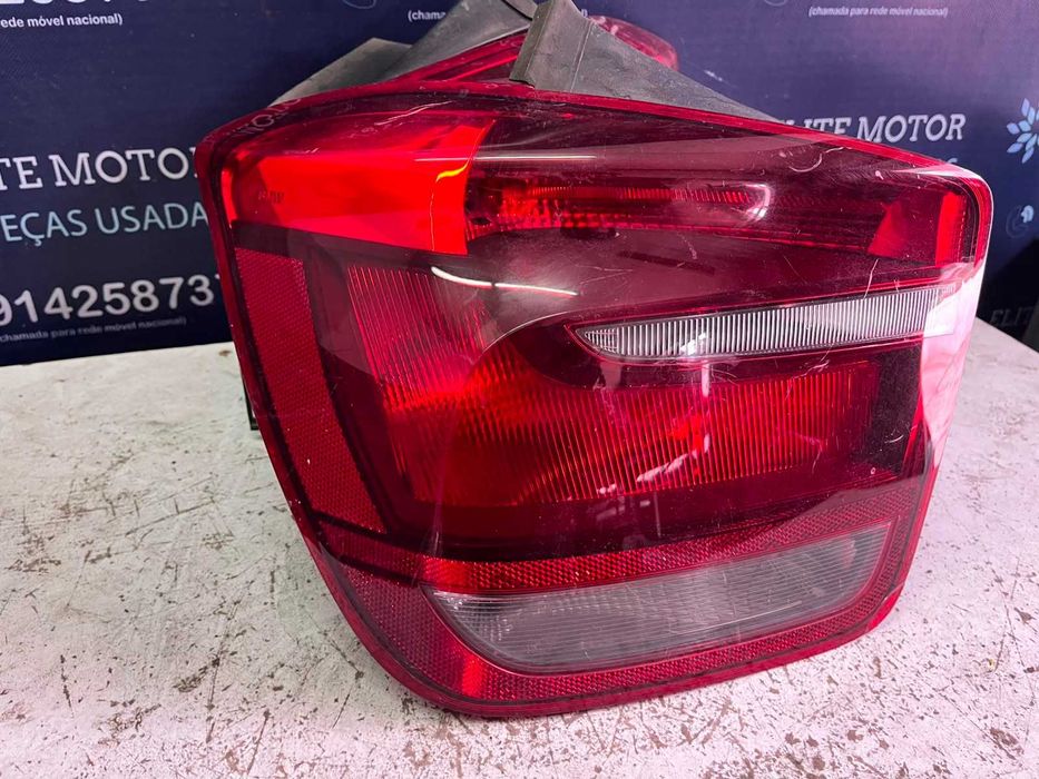 Farolins usados BMW SERIE 1 F20 esquerdo direito farolim